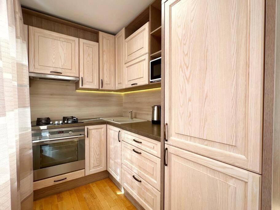 New Apartment With A View In The Town Center Narwa Zewnętrze zdjęcie